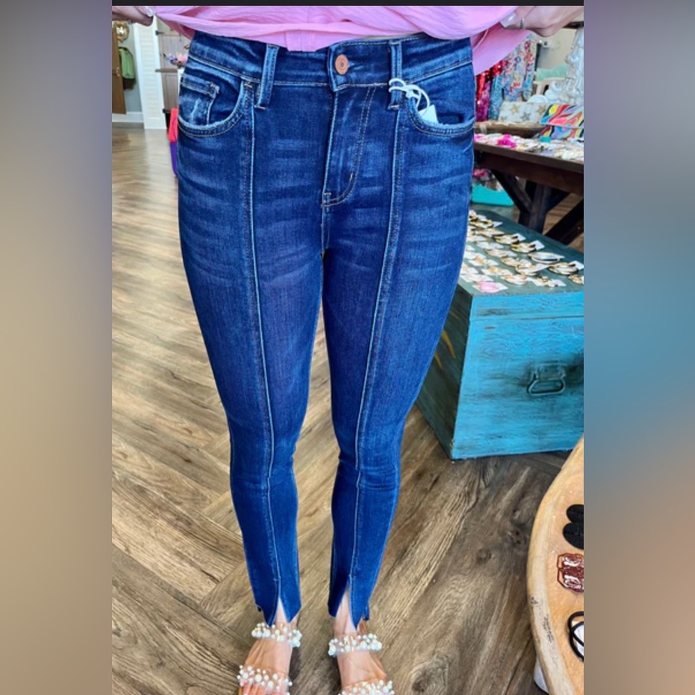 Vervet  by Flying Monkey - front seam, split hem jeans size 28